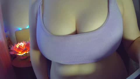 Leysun7 online show from April 10, 2:22 pm