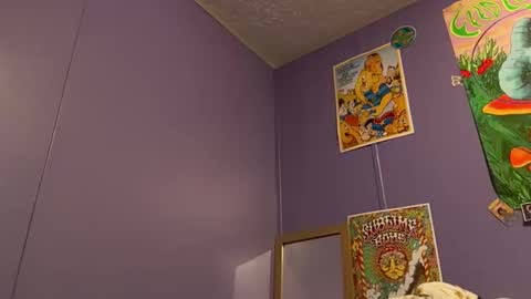 Snapshot of lhaeffner89 chatting on March 24, 5:23 am lhaeffner89 online show from March 24, 5:23 am