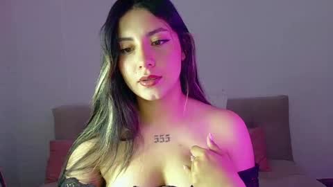 Snapshot of lia_14_ chatting on June 6, 1:00 am Lia online show from June 6, 1:00 am