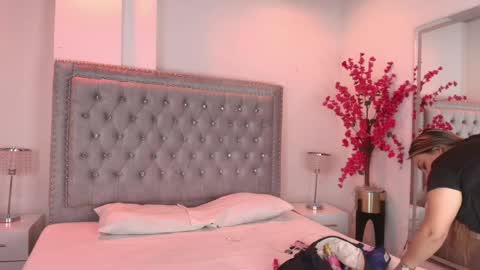 Lia  online show from April 16, 3:29 am