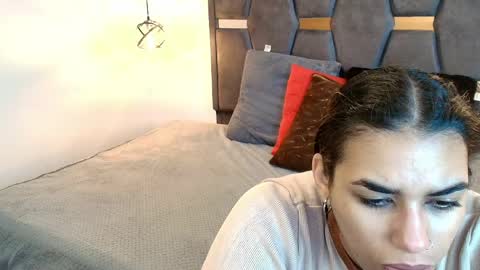  LIA  online show from April 10, 12:10 pm