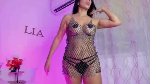 Lia Jhonson online show from March 11, 11:27 am