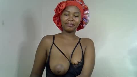 lia online show from September 14, 9:25 pm