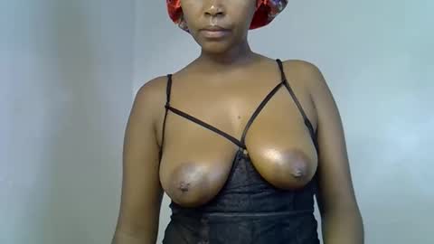 lia online show from September 23, 2:58 am