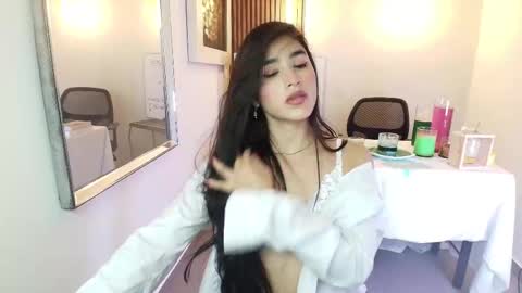 LIA online show from January 8, 6:32 pm