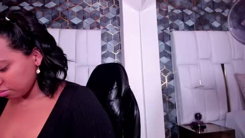 lia_mariana online show from May 23, 4:29 am