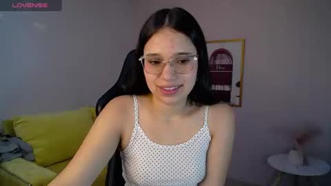 lia_rose_ch online show from June 24, 12:26 pm