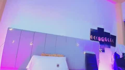 Liaa online show from March 22, 6:22 pm