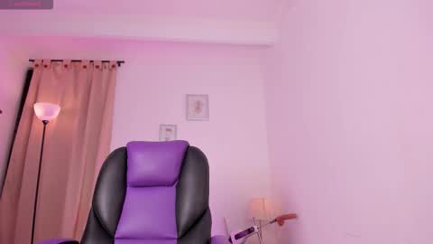 Snapshot of liaamoretzz chatting on February 13, 4:08 am liaa moretzz online show from February 13, 4:08 am