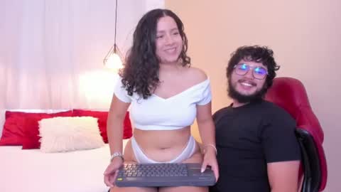Lia Bell online show from July 20, 5:59 pm