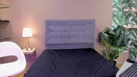 Lia  online show from April 27, 12:14 pm
