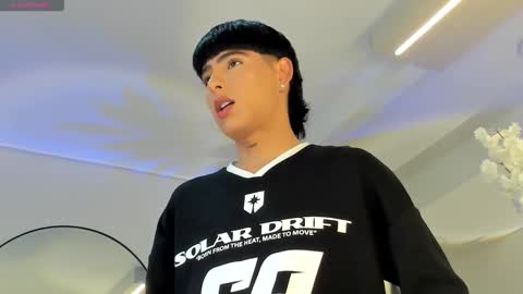 Liam online show from January 10, 4:20 pm