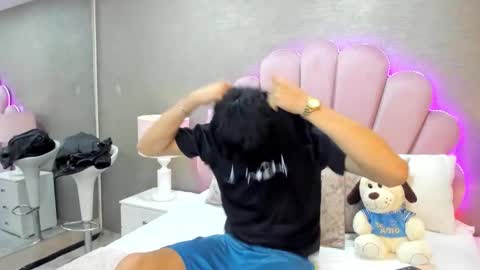 Snapshot of liam_adamms chatting on February 9, 1:04 pm Liam Adamms online show from February 9, 1:04 pm