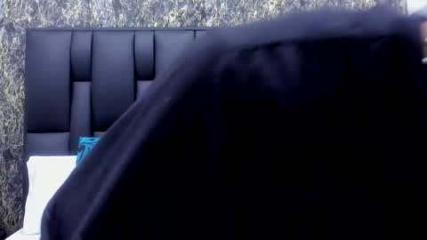 Snapshot of liam_adamms chatting on February 16, 7:10 pm Liam Adamms online show from February 16, 7:10 pm