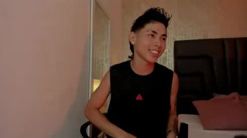 Snapshot of liam_adamms chatting on March 17, 12:41 pm Liam Adamms online show from March 17, 12:41 pm