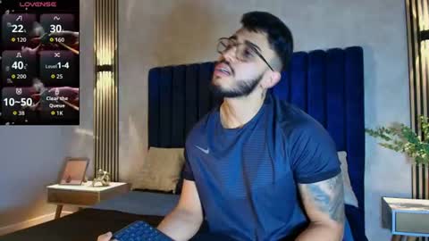 Snapshot of liam_kleiin chatting on July 18, 11:03 am LIAM KLEIN online show from July 18, 11:03 am