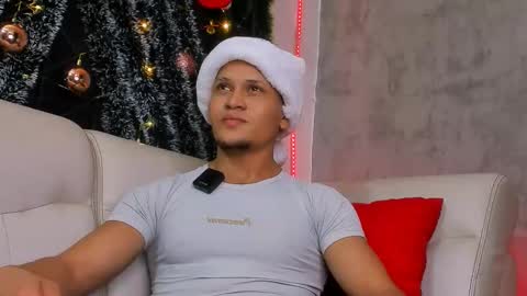 liam_knight online show from December 16, 2:16 am