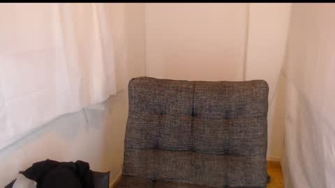 lian_eathan online show from January 17, 5:56 am