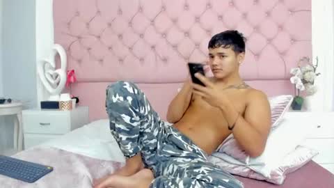 Snapshot of liancarter_ chatting on July 2, 7:09 pm Lian online show from July 2, 7:09 pm