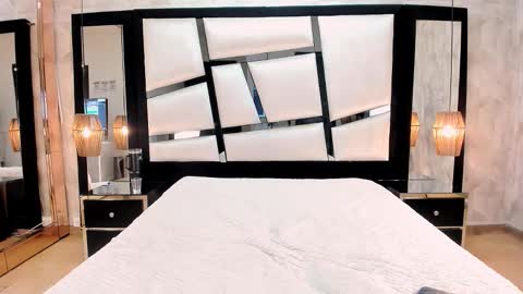 Lia obrien online show from November 23, 9:14 pm