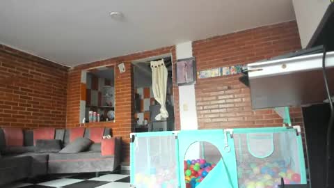 Liarouse04 online show from April 19, 12:59 pm