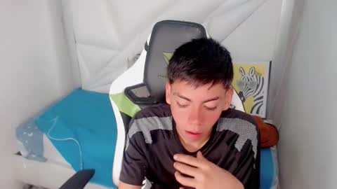 LIAR online show from February 5, 8:46 pm