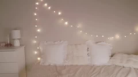 Lia online show from February 16, 6:04 pm