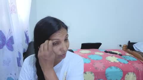 libelula_clark online show from May 6, 6:46 pm