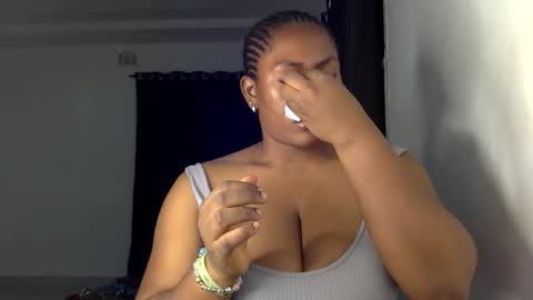 caira online show from November 9, 10:30 pm