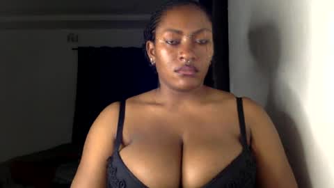 Snapshot of lick_my_pussyyy226651 chatting on June 13, 7:23 pm caira online show from June 13, 7:23 pm