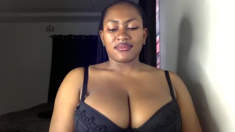 Snapshot of lick_my_pussyyy226651 chatting on June 15, 8:05 am caira online show from June 15, 8:05 am