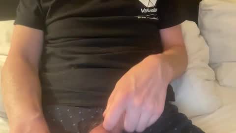 lightsoutlap online show from May 5, 3:53 pm