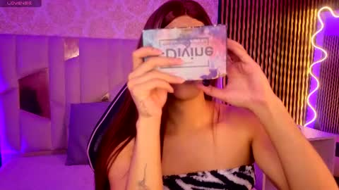LIHIAN online show from July 17, 1:51 pm