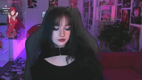 Snapshot of lii_luu chatting on February 15, 3:20 pm LiLu online show from February 15, 3:20 pm