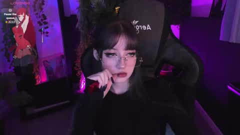 Snapshot of lii_luu chatting on February 18, 4:03 pm LiLu online show from February 18, 4:03 pm