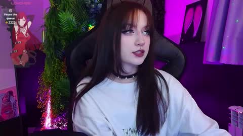 Snapshot of lii_luu chatting on February 25, 12:59 pm LiLu online show from February 25, 12:59 pm