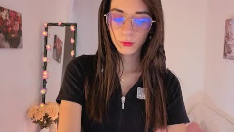 Snapshot of liiaa__7 chatting on June 22, 1:08 pm liiaa online show from June 22, 1:08 pm