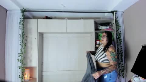         online show from April 10, 11:37 am