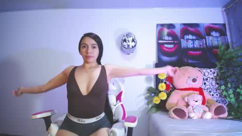 Liika  online show from June 7, 12:15 am
