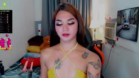 LILY online show from February 5, 6:59 pm