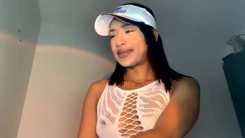 Snapshot of lil_ith chatting on January 10, 5:31 am Lilith online show from January 10, 5:31 am