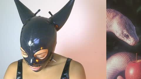 Lilith online show from May 1, 2:05 am
