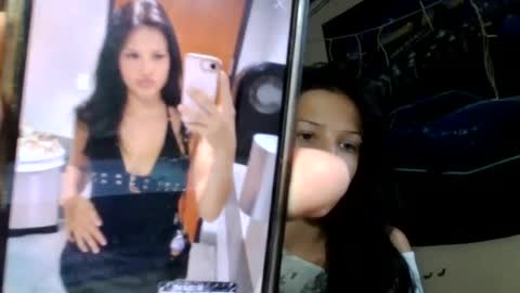 lil_luluvert online show from July 18, 5:39 pm