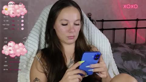 little moon online show from September 15, 8:53 pm