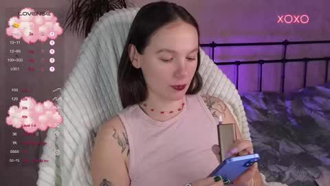 little moon online show from March 19, 8:24 pm