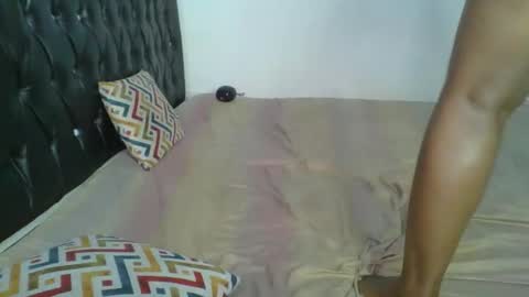 lil_meg online show from February 5, 11:26 am