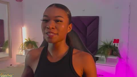 lila bailey  online show from February 3, 10:48 pm