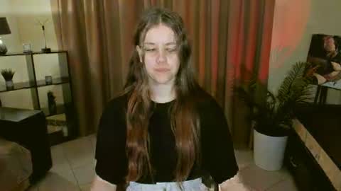 LilaSparkling online show from June 24, 9:30 am