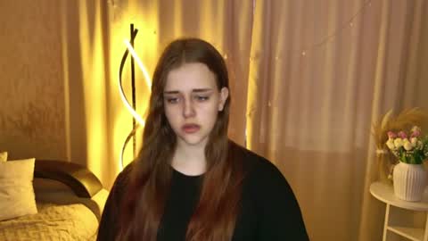 LilaSparkling online show from July 12, 5:20 am