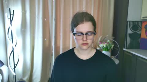 LilaSparkling online show from July 25, 5:49 am